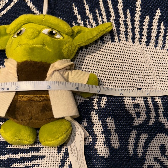Star Wars Yoda Stuffed Animal - Picture 3 of 5